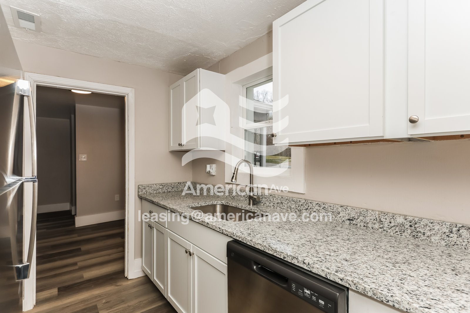 Building Photo - 2852 Revels Ave