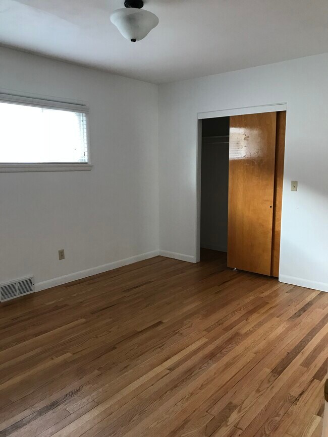 2nd bedroom on main floor - 1202 9th St W