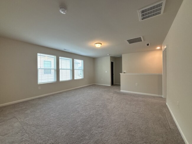 Building Photo - 301 Wilbur Lake Dr