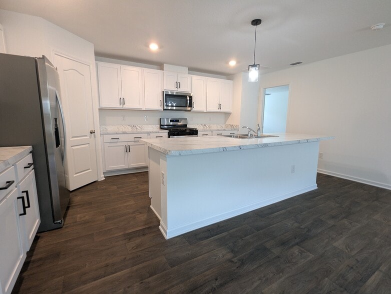 Building Photo - 137 Encanto Way