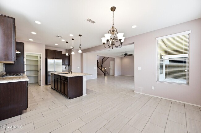 Building Photo - 9559 W Fallen Leaf Ln