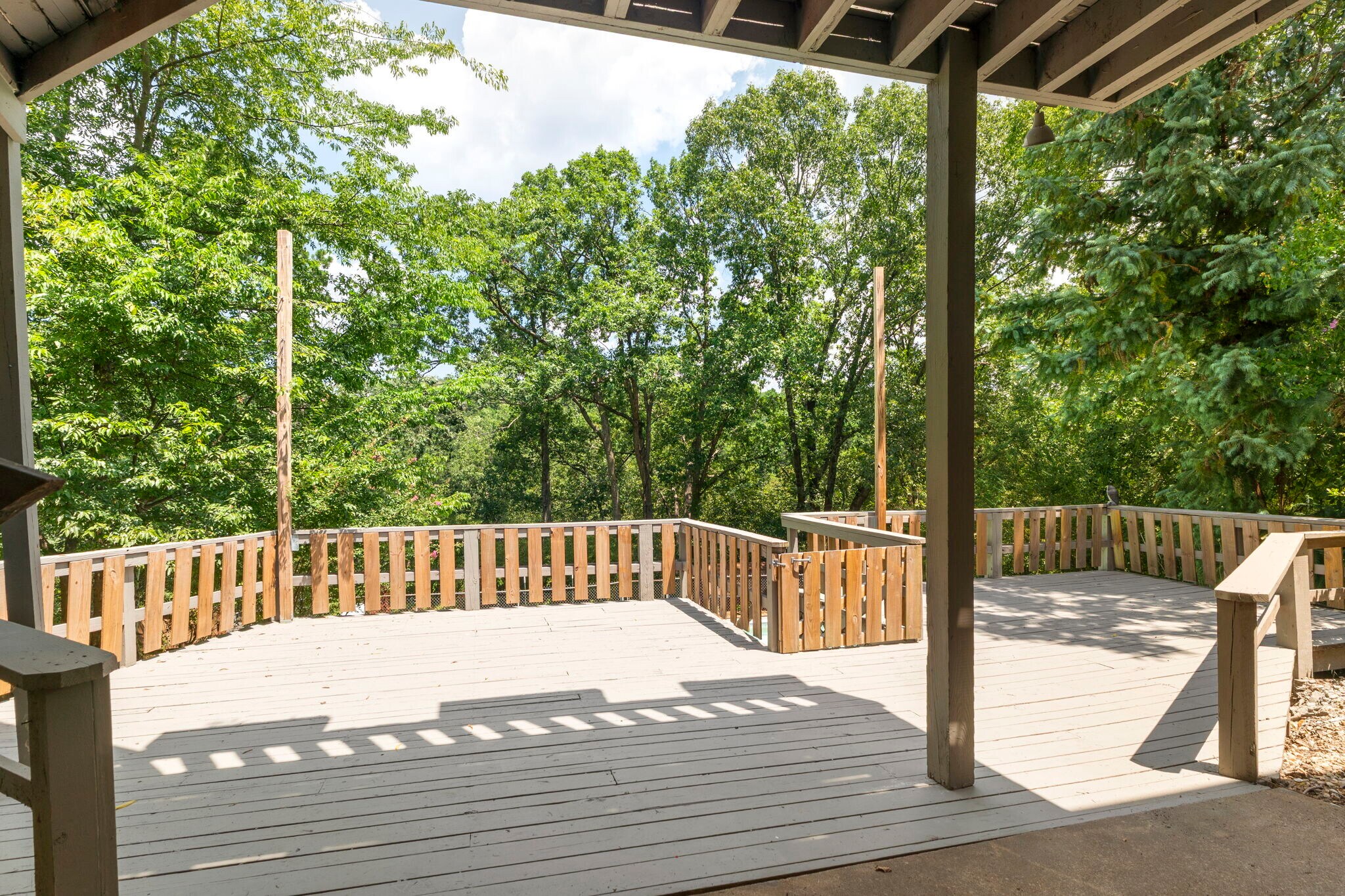 Lower Deck - 11220 Bainbridge Dr