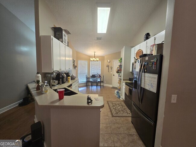 Building Photo - 207 Lake Jordan Blvd W