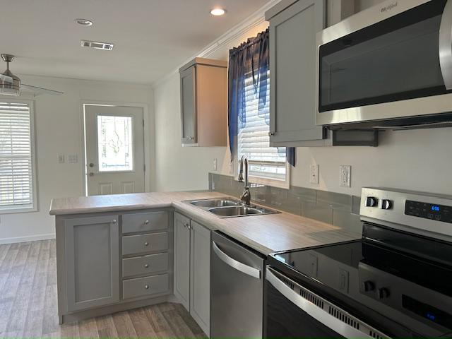 Building Photo - 6941 MacDonald Ct