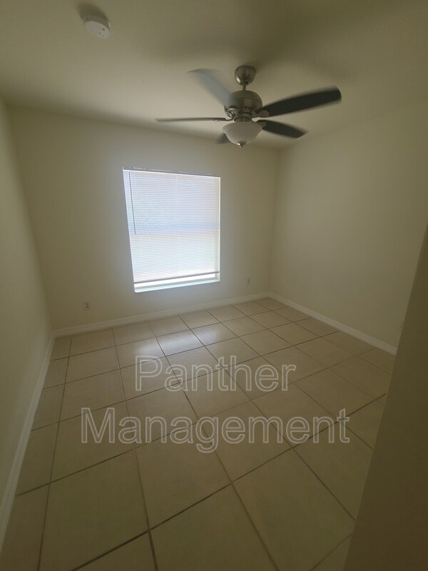 Building Photo - 4608 Douglas Ln