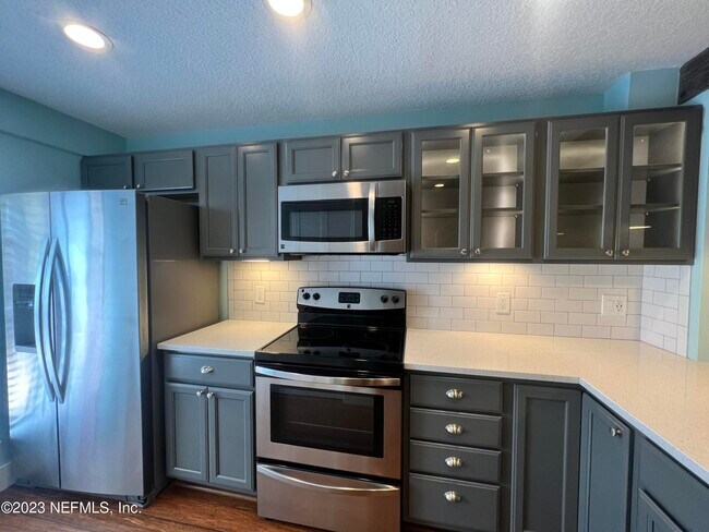 Building Photo - 108 Cranes Lake Dr