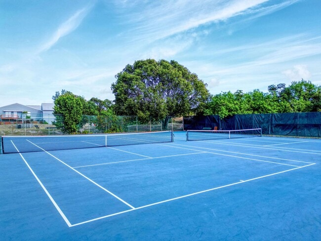 Building Photo - 7 Crossings Cir