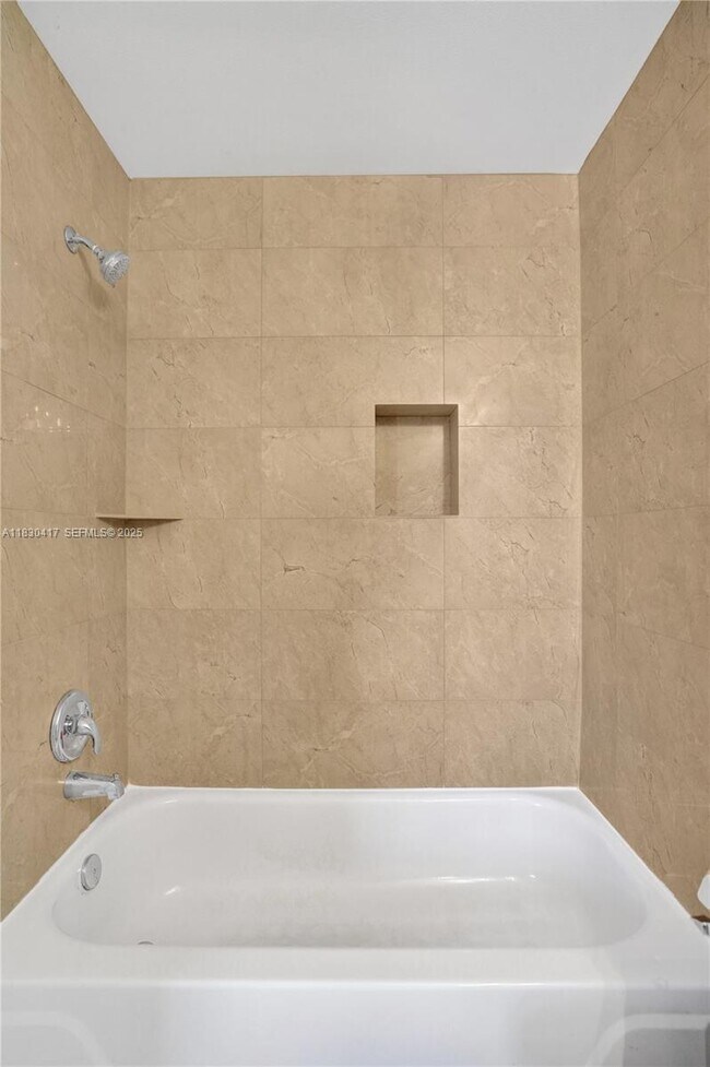 Building Photo - 1210 Sorrento Dr