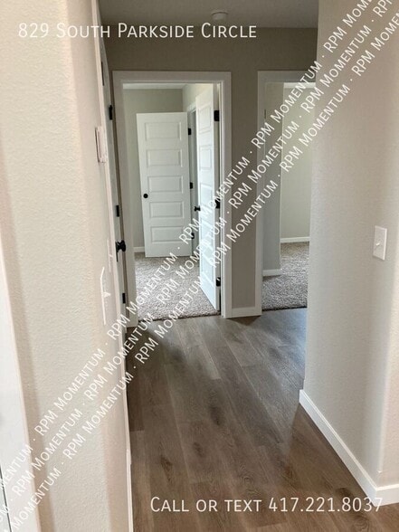 Building Photo - 829 S Parkside Cir