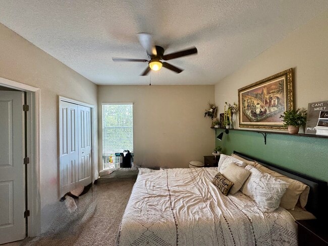 Building Photo - 10705 Marsha Dr