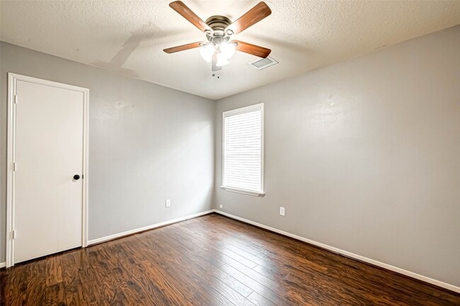 Building Photo - 19443 Maywood Falls Cir