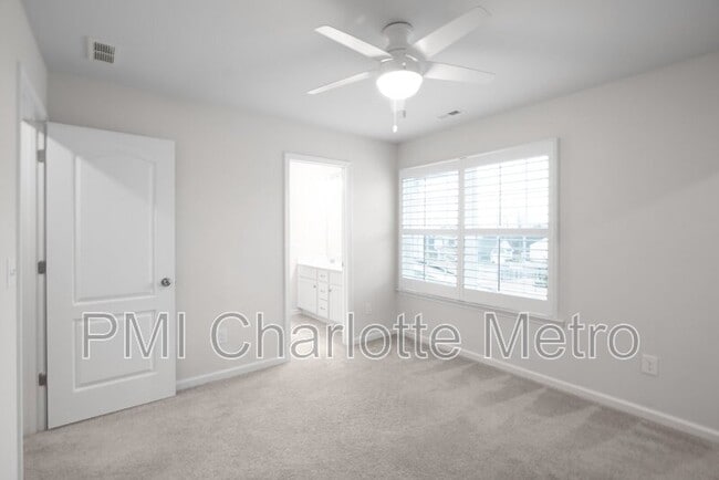 Building Photo - 14002 Bordley Pl