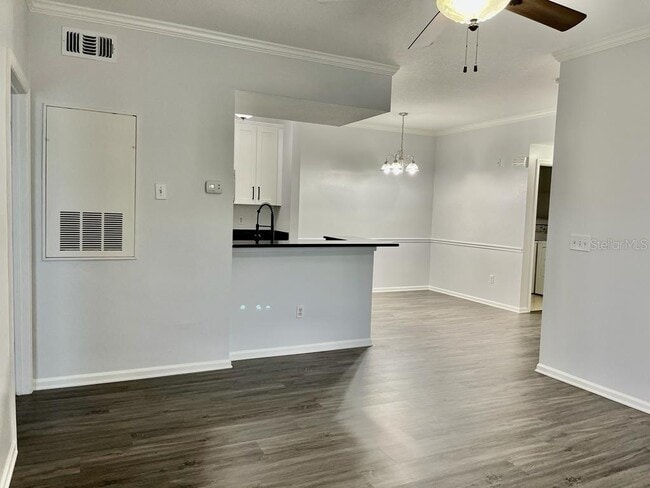 Building Photo - 14316 Fredricksburg Dr