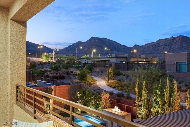 Building Photo - 12178 Harris Smt Ave