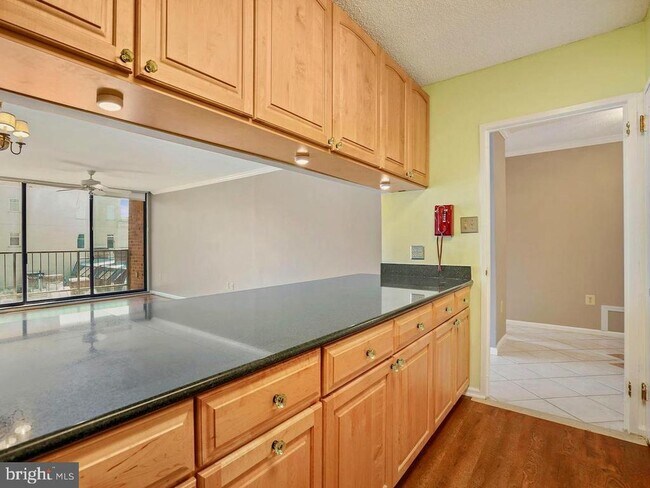 Building Photo - 2555 Pennsylvania Ave NW