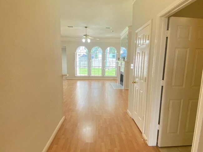 Building Photo - 20723 Spring Rose Dr