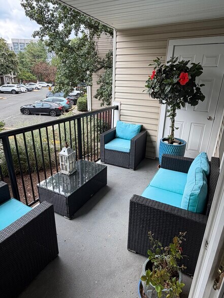 Building Photo - 3313 Wyndham Cir