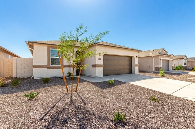 Building Photo - Brand New - Never Lived In 4 Bedroom / 2 B...
