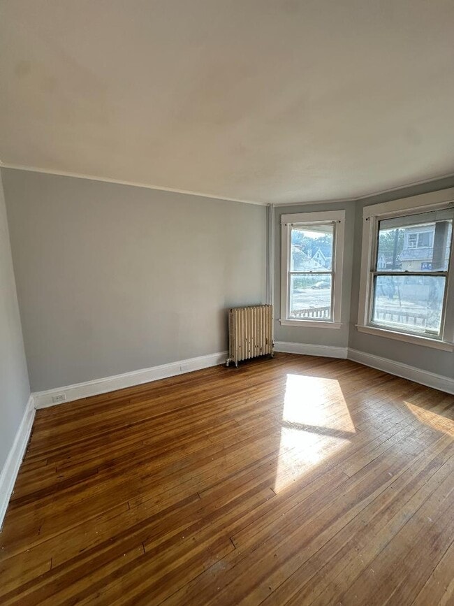 Building Photo - 135 N Allen St