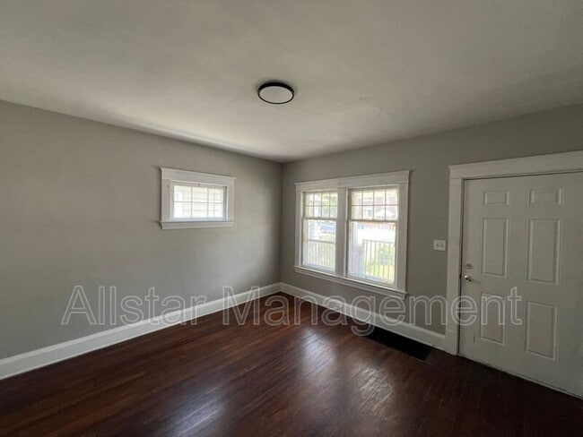 Building Photo - 8201 Denison Ave