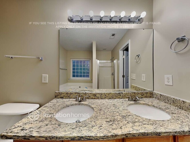 Building Photo - 5529 Enoree Ln