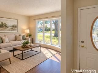 Building Photo - 801 Canyon Ridge Dr