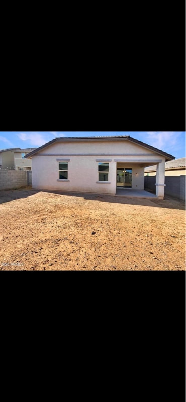 Primary Photo - 17547 W Monte Lindo Ln