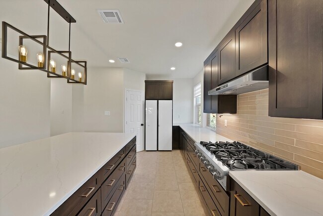 Building Photo - 1532 Brandywine Dr