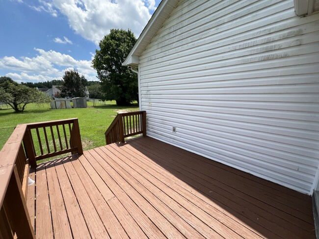 Building Photo - 87 Willow Pond Ct