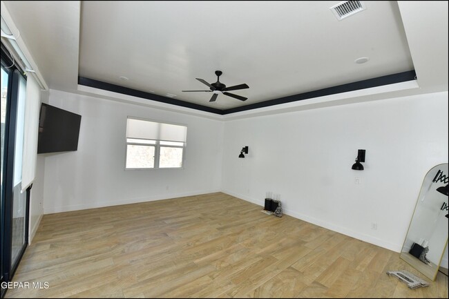 Building Photo - 1294 Desert Sky Pl