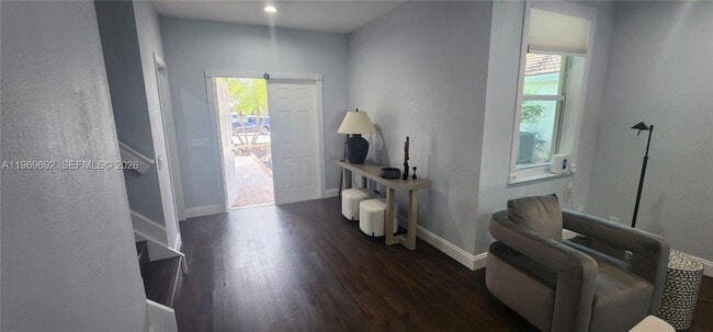 Building Photo - 833 Vista Meadows Dr