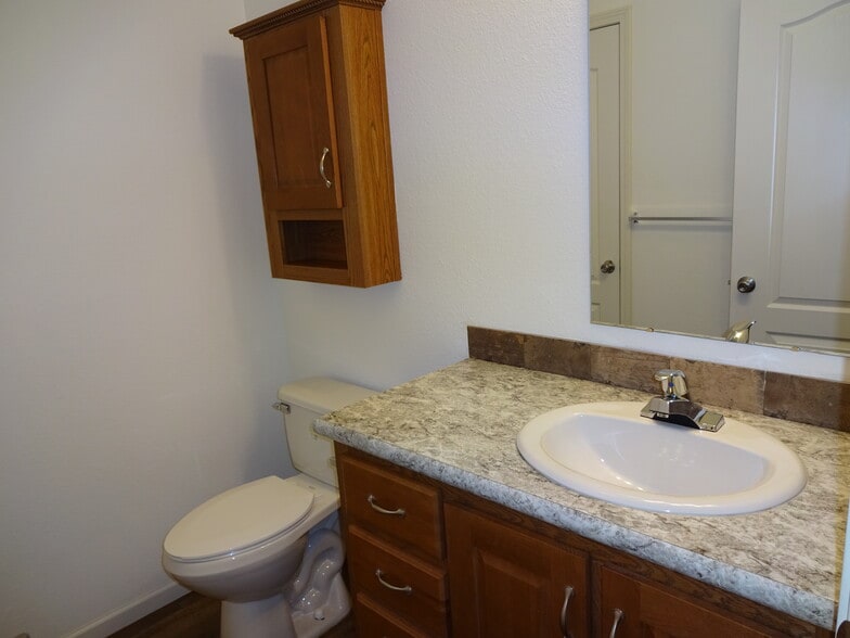 Main Level 1/2 Bath - 120 Barnwood Cir