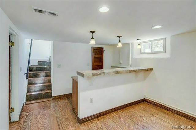 Building Photo - 1450 Clermont St