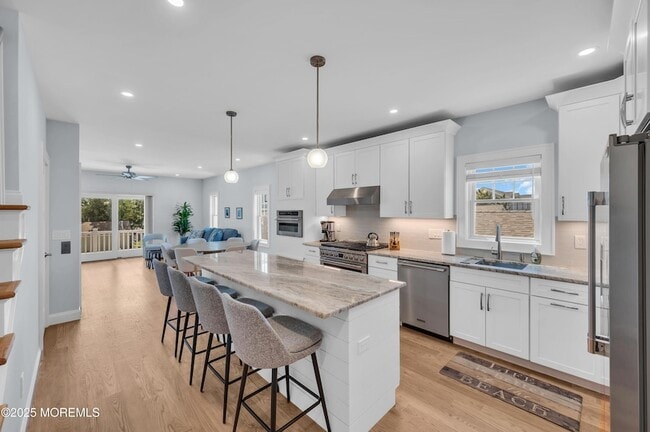 Building Photo - 1503 Grand Central Ave