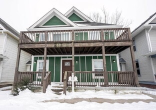 Building Photo - 3159 E Washington St