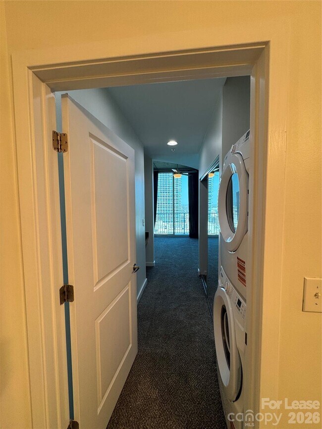 Building Photo - 210 N Church St