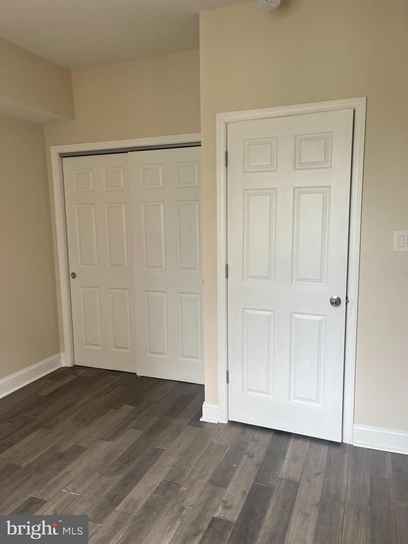 Building Photo - 1724 Annin St