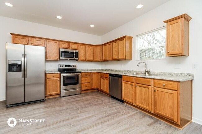 Building Photo - 3365 Lakeside Pl, Hermitage, TN 37076