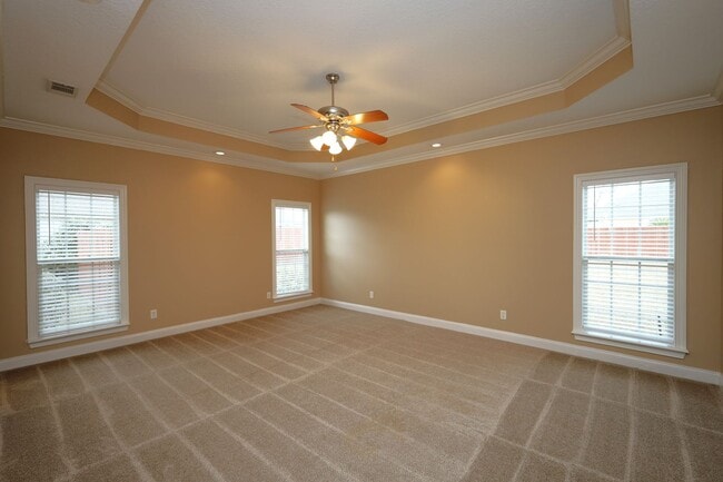 Building Photo - 4530 Kiowa Ln