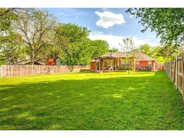 Building Photo - 231 E Vine St