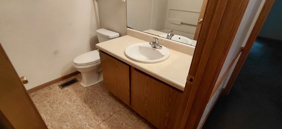 Building Photo - 3897 Millstone Rd