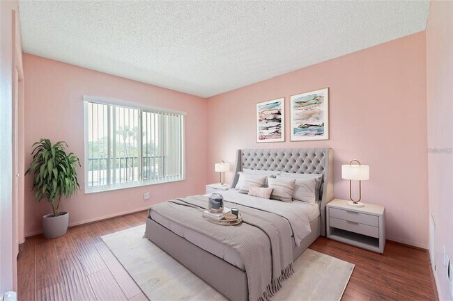 Building Photo - 4620 Bay Blvd