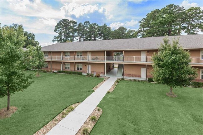 Building Photo - 2619 N Quality Ln