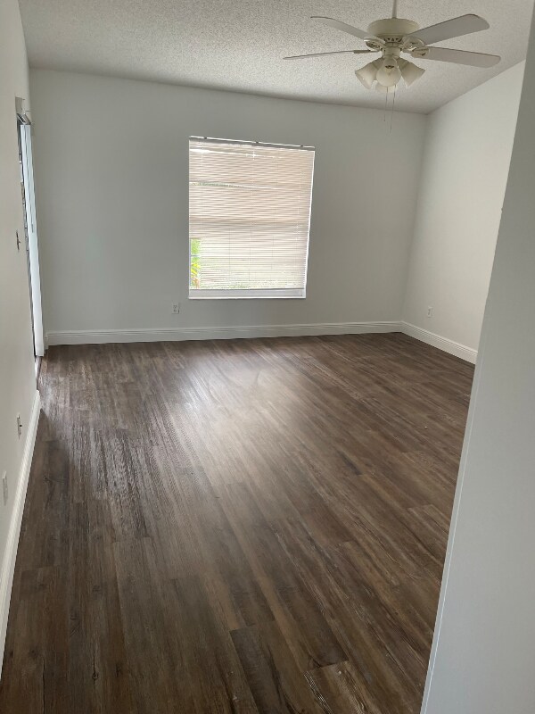 Building Photo - 7783 Indian Ridge Trail N