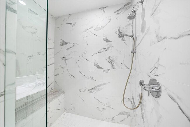 Building Photo - 1155 N Gulfstream Ave