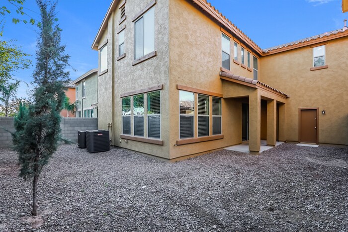 Building Photo - 3147 S Joshua Tree Ln
