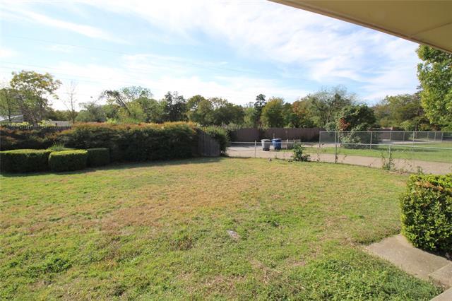 Building Photo - 4219 Oak Arbor Dr