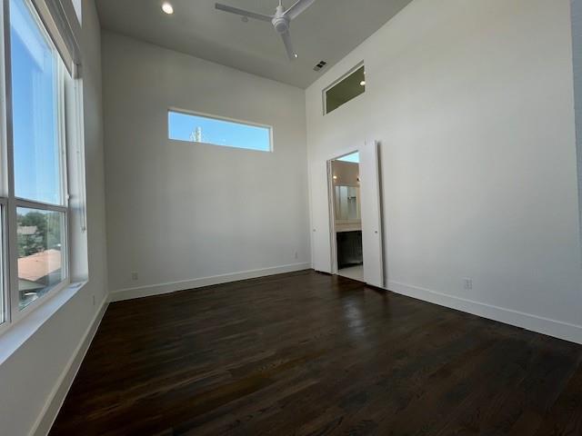 Building Photo - 5802 Lindell Ave