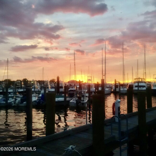 Building Photo - 1015 Wedgewood Cir