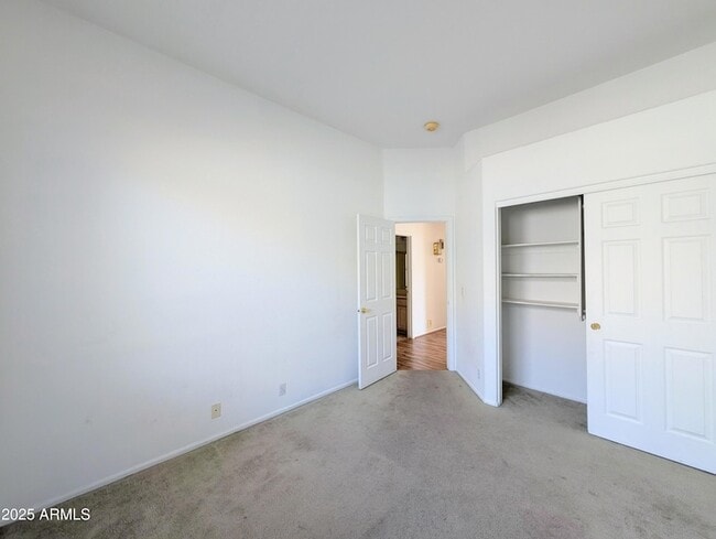 Building Photo - 5959 W Kimberly Way